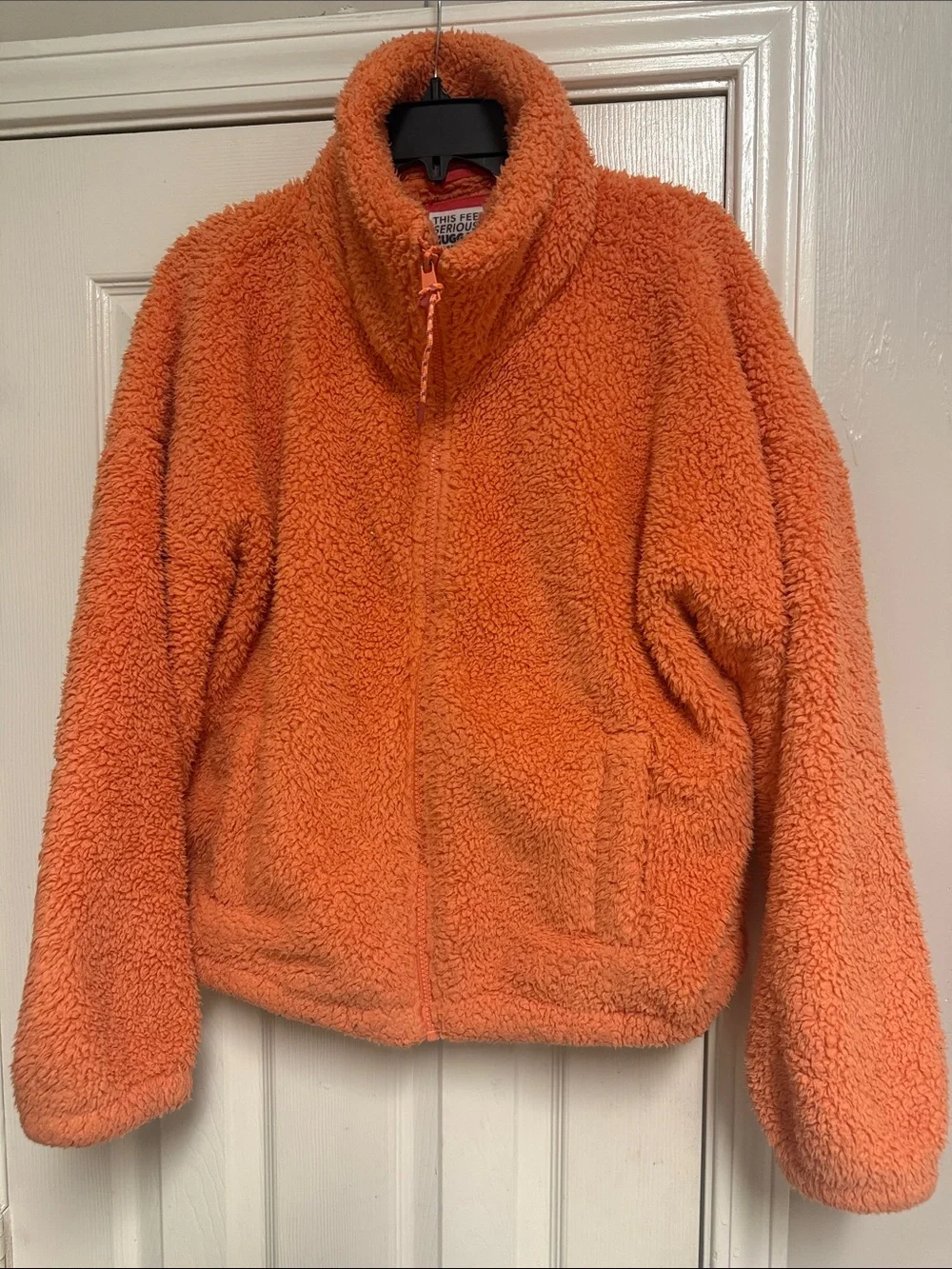 American Eagle. This Feels Seriously HUGGABLE Cozy Orange Sherpa Zip-Up Jacket - Picture 3 of 14